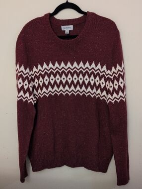 Goodfellow & Co. burgundy crewneck sweater with white Fair Isle band